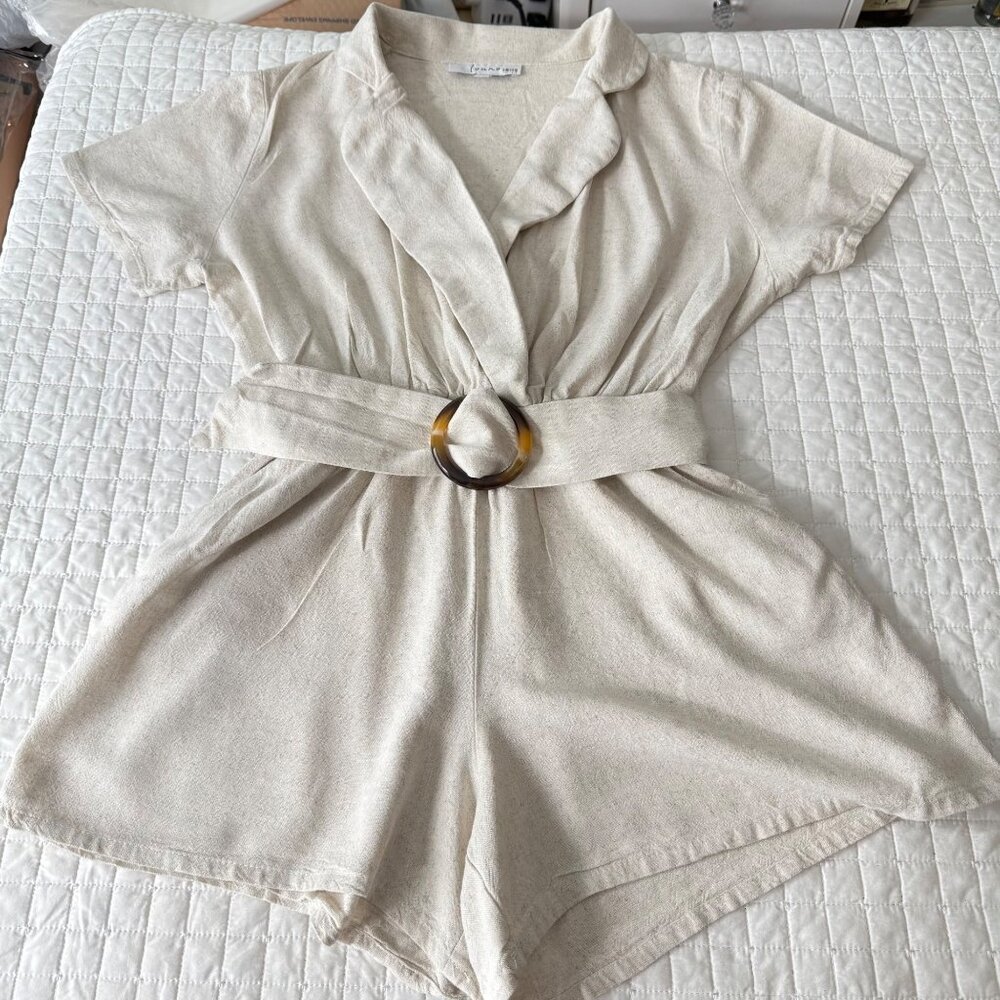 Louna Womens Beige Short Sleeve Romper With Belt, S, Viscose/Linen Blend Made In - Picture 2 of 14